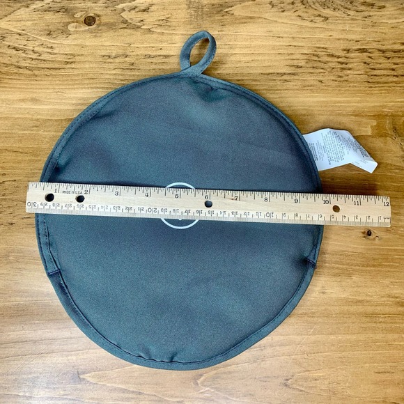 Pampered Chef Tortilla Warmer #100120 10 1/2 Inches Gray Cloth Microwave - Picture 5 of 6